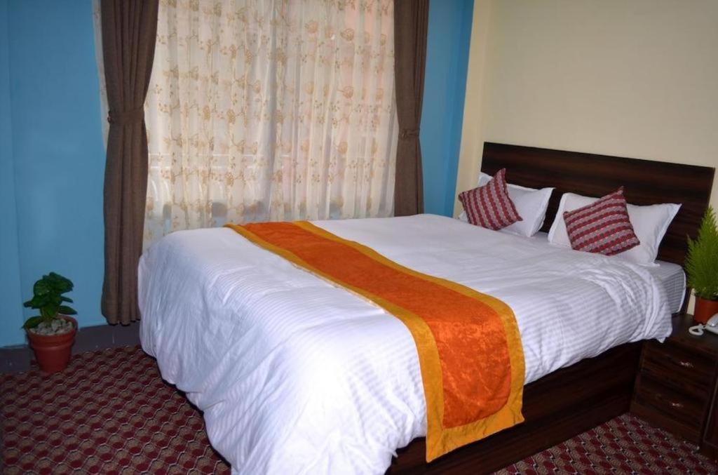קטמנדו Oyo 492 Hotel Yeti Home מראה חיצוני תמונה
