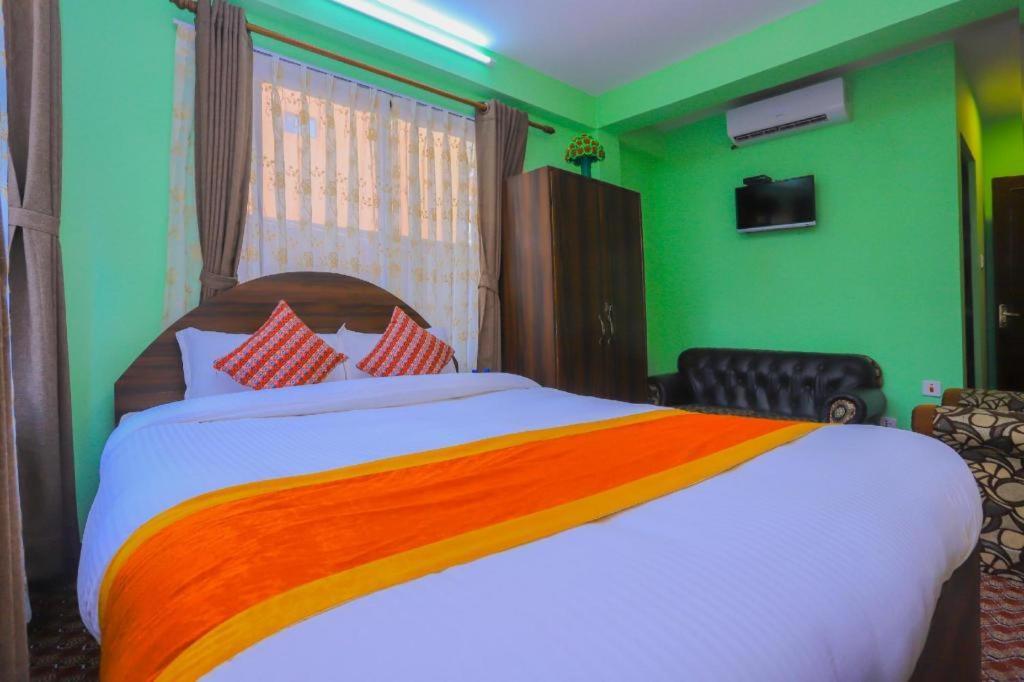 קטמנדו Oyo 492 Hotel Yeti Home מראה חיצוני תמונה