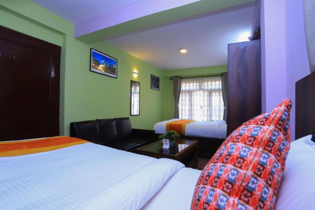 קטמנדו Oyo 492 Hotel Yeti Home מראה חיצוני תמונה