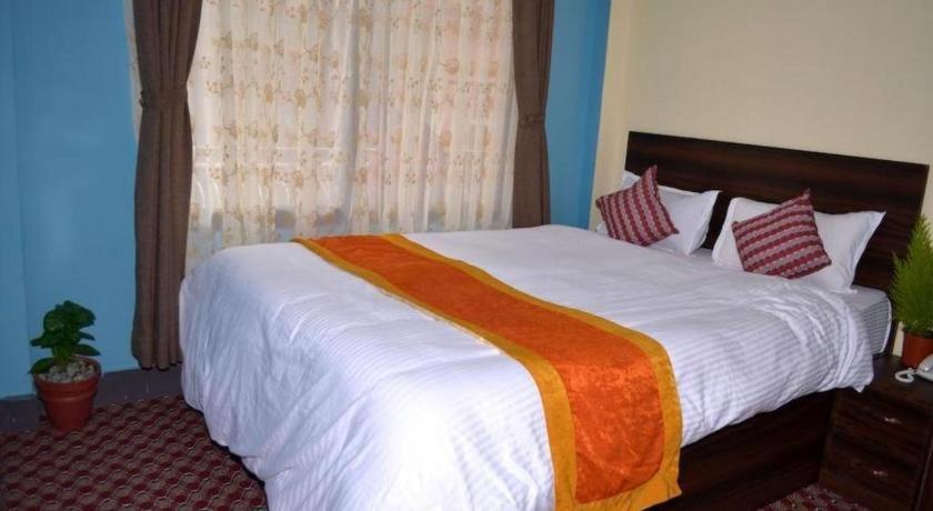 קטמנדו Oyo 492 Hotel Yeti Home מראה חיצוני תמונה