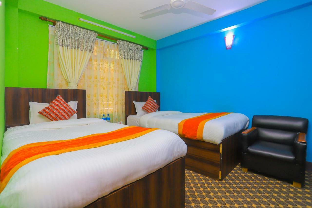 קטמנדו Oyo 492 Hotel Yeti Home מראה חיצוני תמונה